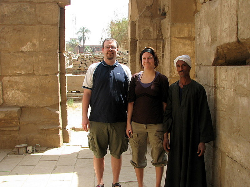 Luxorin temppeli - Zumba, Maria ja paikallinen