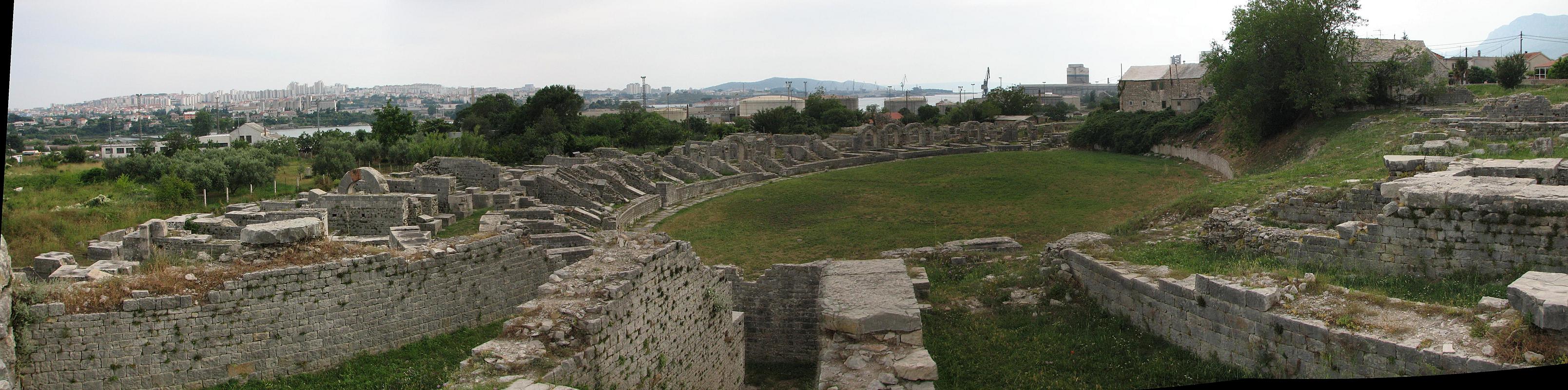Roomalainen amfiteatteri