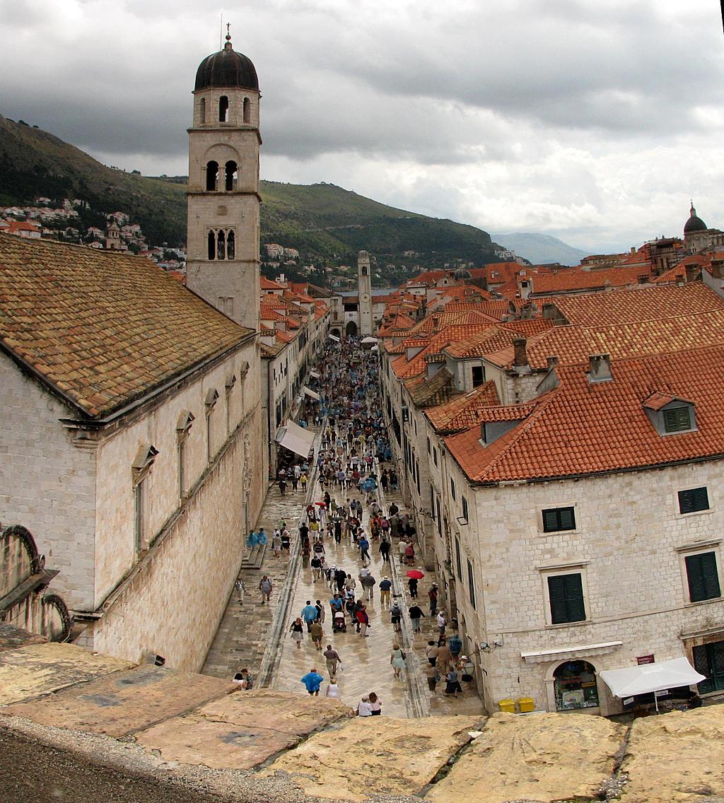 Placa - Dubrovnikin vanhan kaupungin pÃ¤Ã¤katu